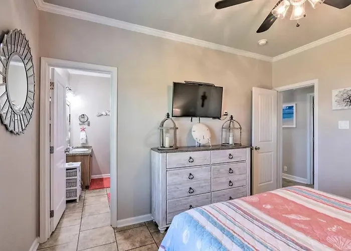 Coastal Heaven - Crystal Beach Relaxing Beach Home